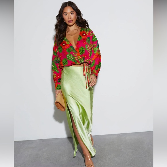 Vici Floral Wrap Blouse - Red and Green - Picture 1 of 4